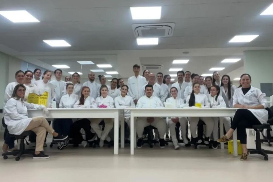 crf-pr-leva-capacitacao-em-administracao-de-injetaveis-a-unipar-de-francisco-beltrao