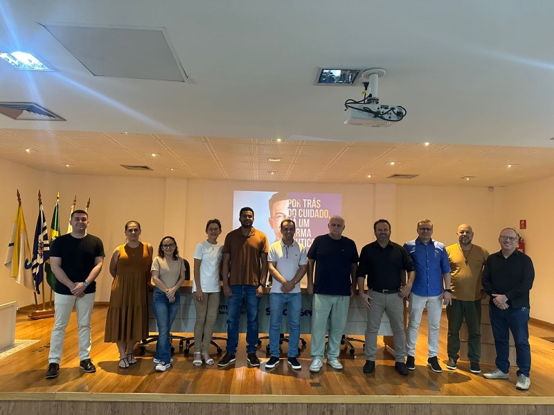 crf-pr-realiza-reuniao-itinerante-com-farmaceuticos-de-jacarezinho-no-sesc